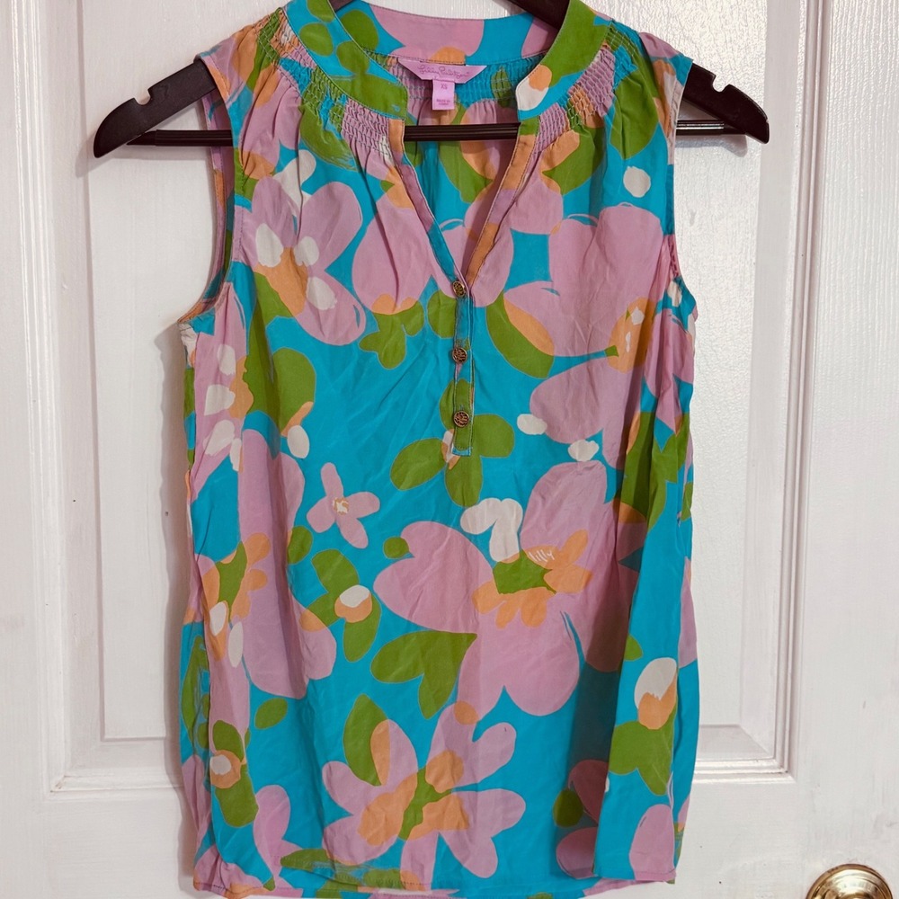 Lilly Pulitzer Womens XS Silk Sleeveless Floral Blouse Pink Blue Gold Button